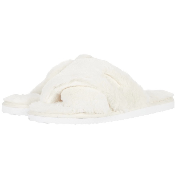 ELI TAHARI White Faux Fur Slippers - Picture 2 of 6
